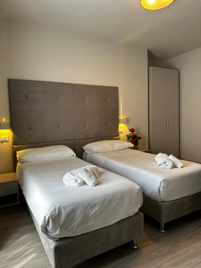 PFA Hotel Ginevra Cavo Extérieur photo