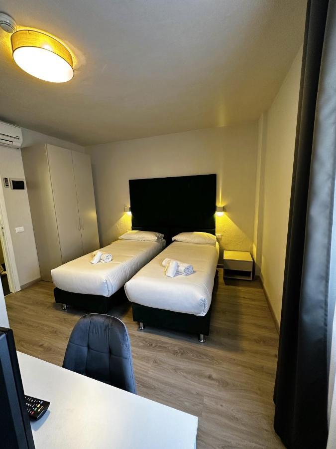 PFA Hotel Ginevra Cavo Extérieur photo