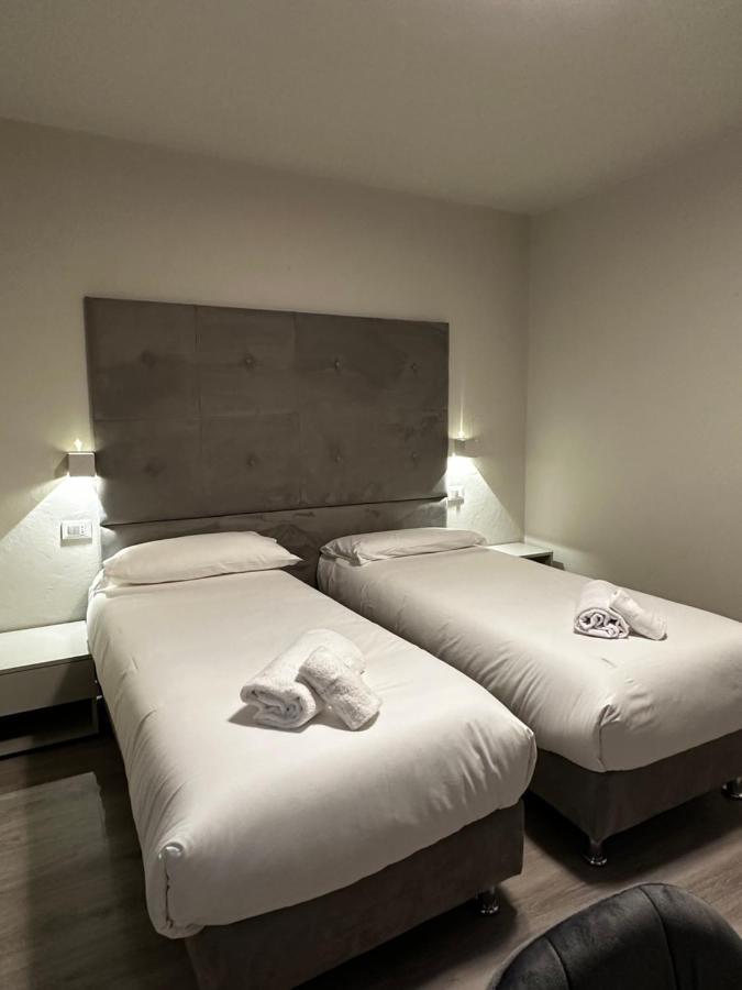 PFA Hotel Ginevra Cavo Extérieur photo